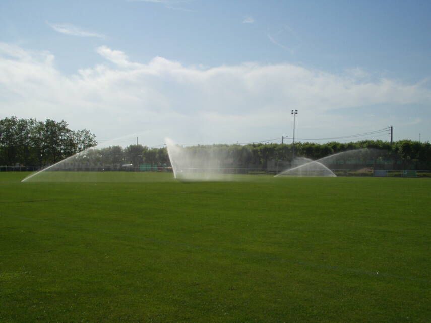 arrosage d'un terrain de foot - Monthléry - photo 1